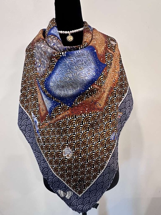 Hermes Accessories - Hermes Silk Scarf Carré 90 Blue Hand Rolled Made in France